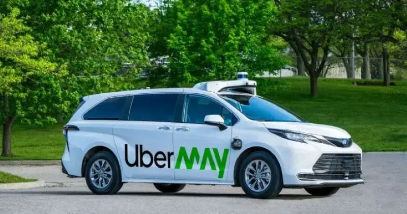 Con i robotaxi, Uber entra nell’economia pesante della mobilità